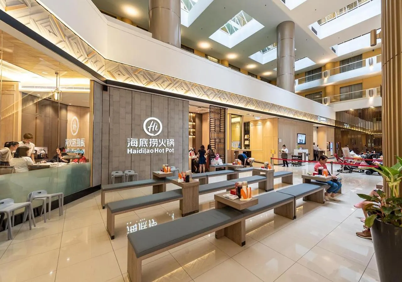 סובאנג ג'איה Sunway Pyramid Hotel 4*, סובאנג ג'איה